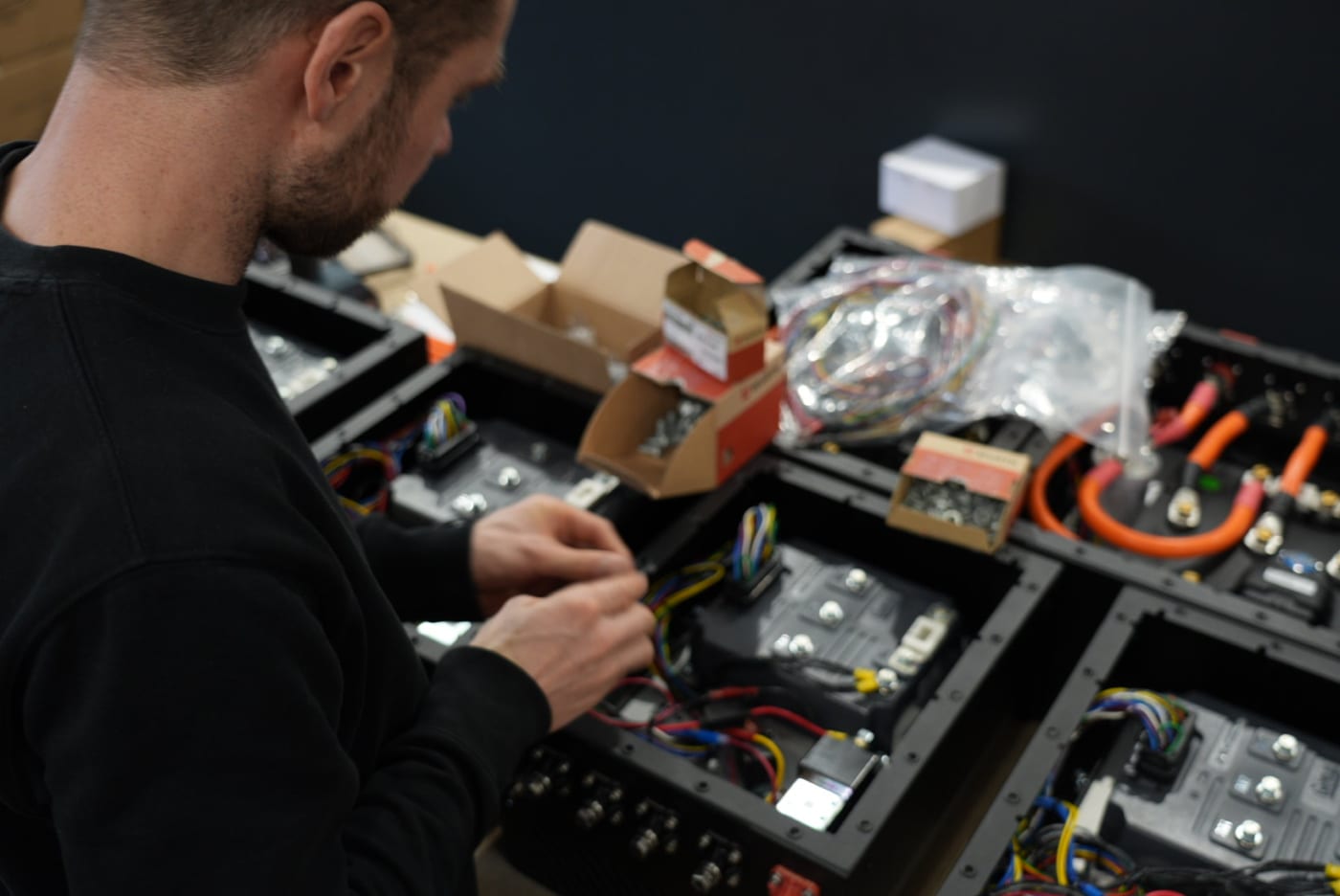 Green Marine drive systems in the workshop